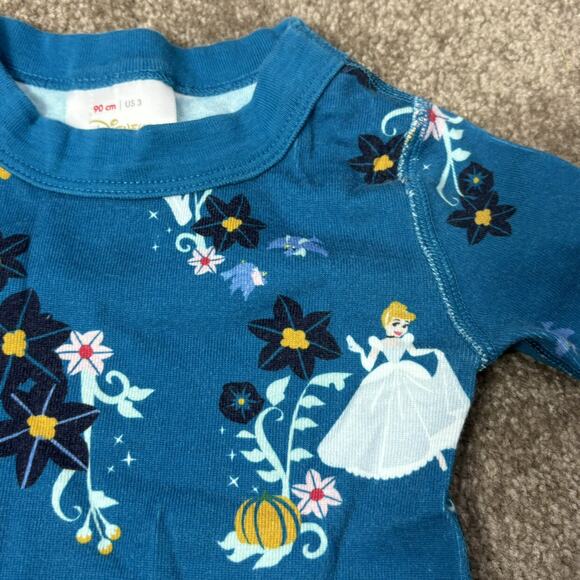 Hanna Andersson Cinderella Pajamas - Picture 3 of 3